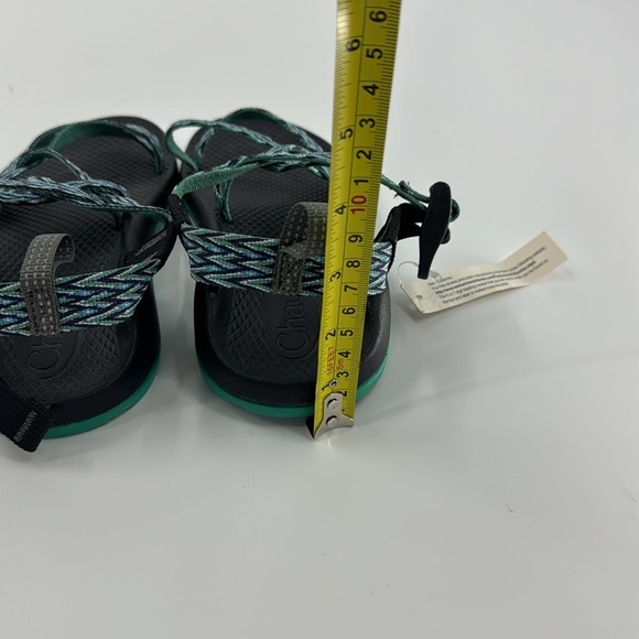 CHACO Girl’s Tribal Blue and Green Print Sandals Size 2 NWT - Picture 12 of 16